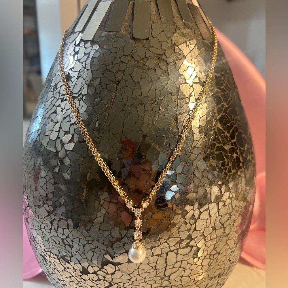 Cezanne Gold Textured Necklace